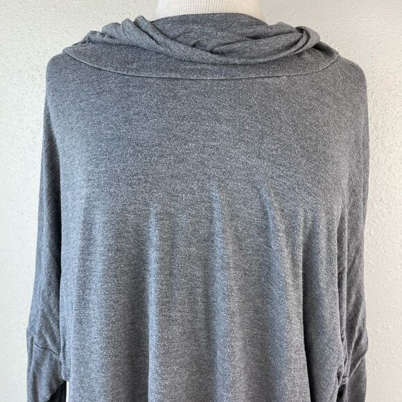 Kim & Cami Gray Cowl Neck Tunic Top Size L EUC - Picture 2 of 8